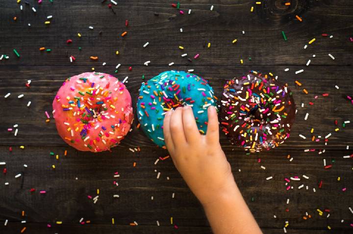 Restringir açúcar no início da vida reduz risco cardiovascular no futuro