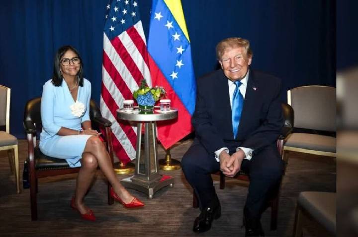 Reunião de Trump e Delcy é “tapa na cara” da democracia, dizem venezuelanos