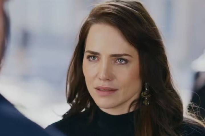 Rica e vingativa? Adriana descobre fortuna em “Quem Ama Cuida”; entenda