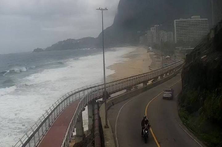 Rio tem alerta de ressaca e Ciclovia Tim Maia é interditada