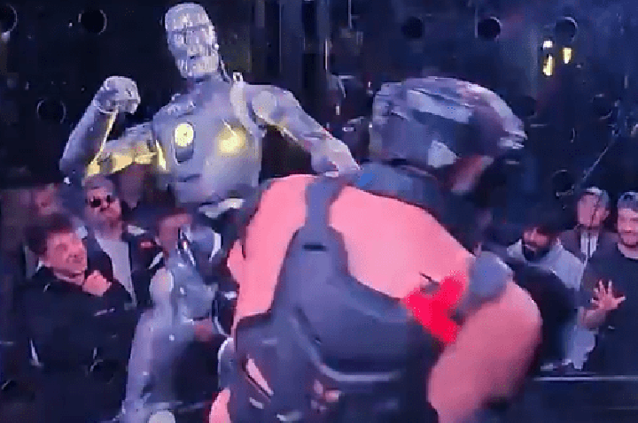 Robô nocauteia humano em primeira luta oficial; assista