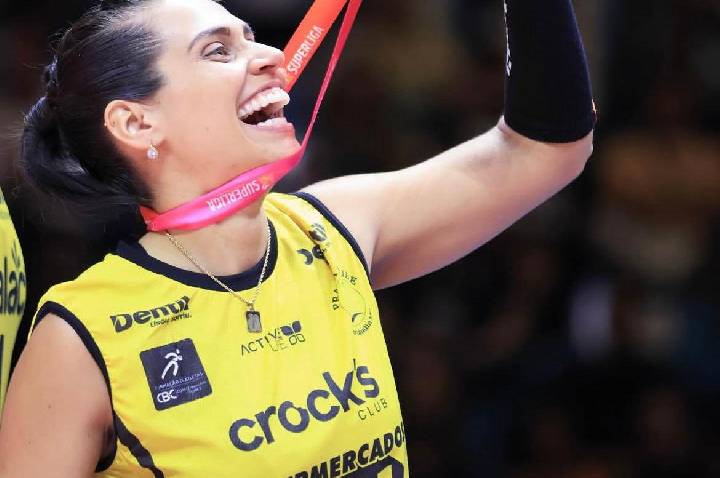 Rondoniense é campeã da Super Liga de Vôlei feminina