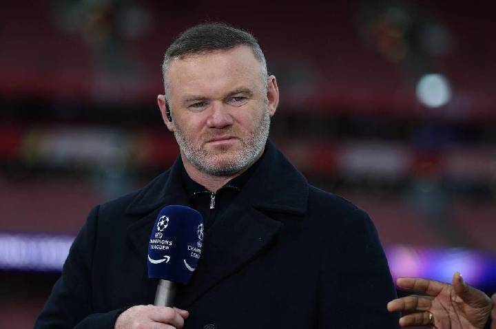 Rooney sugere rebaixamento extremo para o Manchester City como punição