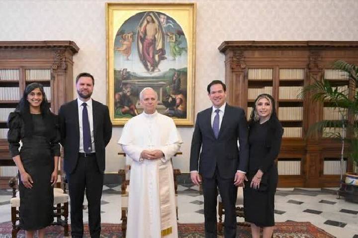 Rubio se reúne com papa Leão XIV enquanto Trump mantém ataques ao pontífice