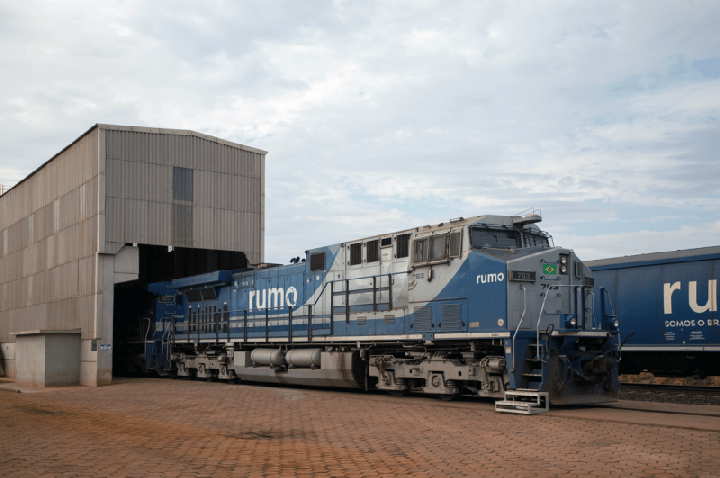 Rumo tem lucro líquido de R$ 266 milhões no 1º trimestre, alta de 41,1%
