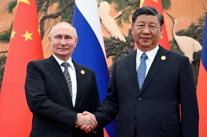 Rússia diz que Putin discutirá encontro de Trump e Xi quando for à China