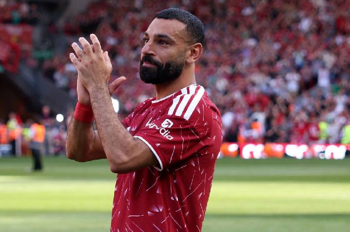 Salah se emociona em despedida do Liverpool: “Vencemos tudo”