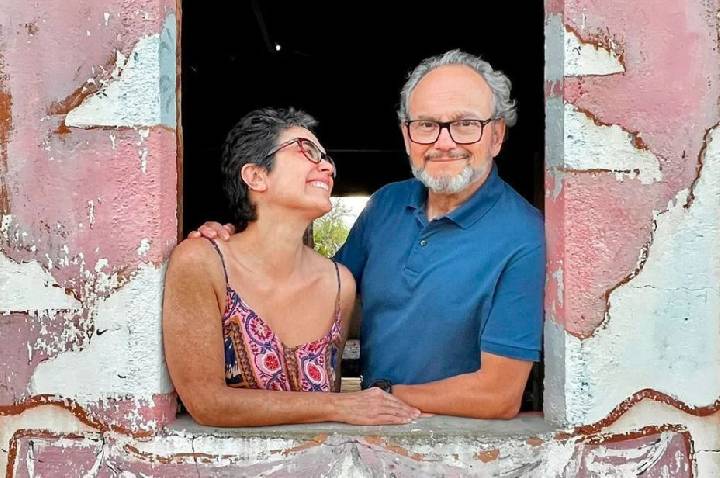 Sandra Annenberg celebra 30 anos de casamento com Ernesto Paglia