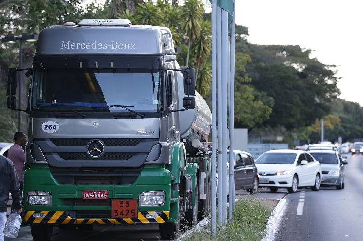 Senado aprova MP com novas regras do frete mínimo rodoviário