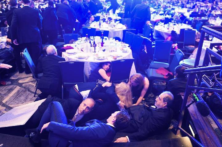 Serviço Secreto “fez o que deveria” em jantar com Trump, dizem ex-agentes