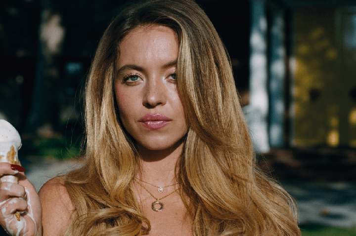 Sidney Sweeney causa polêmica em cena de novo episódio de “Euphoria”; veja