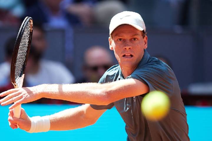 Sinner vence Norrie, avança às quartas em Madri e amplia sequência invicta