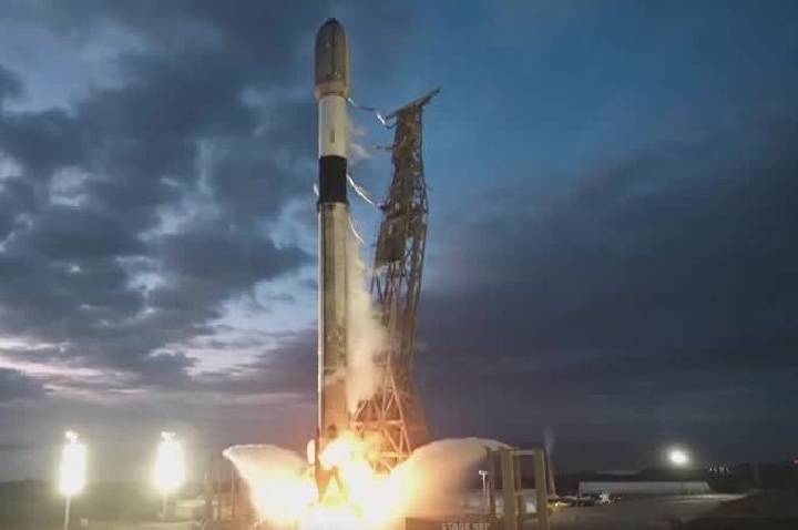 SpaceX realiza missão misteriosa para a Força Espacial dos EUA; acompanhe