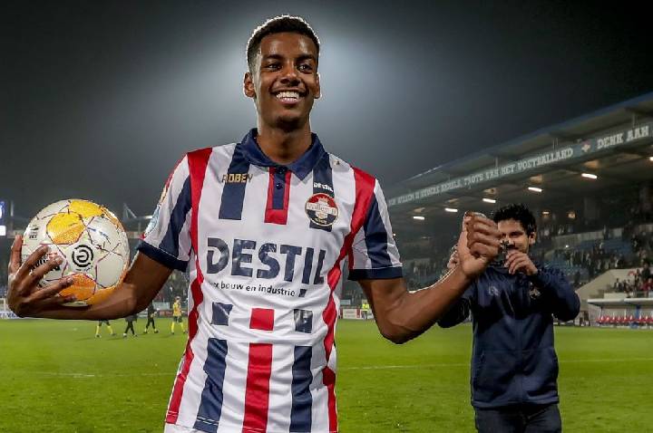 Suécia: Isak já brilhou na Holanda e hoje é um dos mais caros do mundo