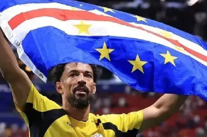 Sumiu? Vozinha não se apresenta no Chile e goleiro pode ir para o Marrocos