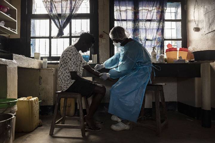 Surto de Ebola ainda está em “fase de expansão” na RD Congo, diz OMS