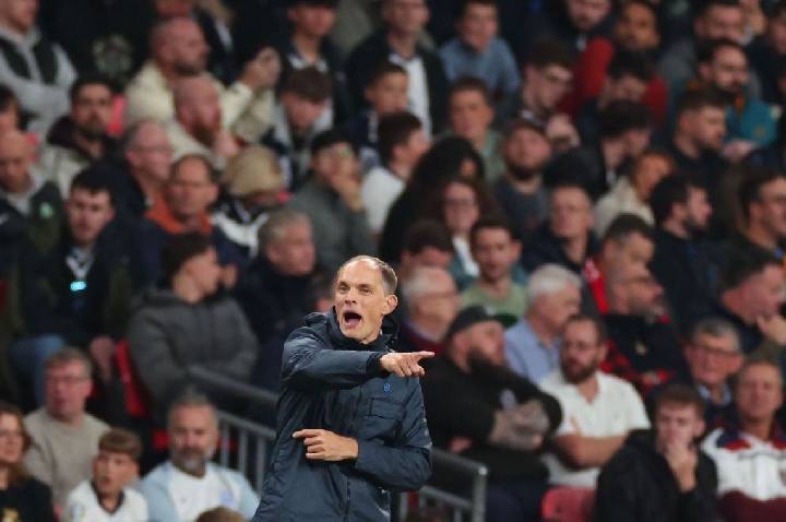 Thomas Tuchel e goleiro Pickford tem discussão em jogo da Inglaterra