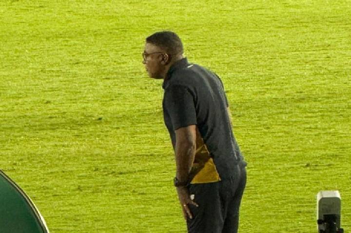 Torcida do São Paulo vaia Roger Machado antes de duelo com o Mirassol; veja