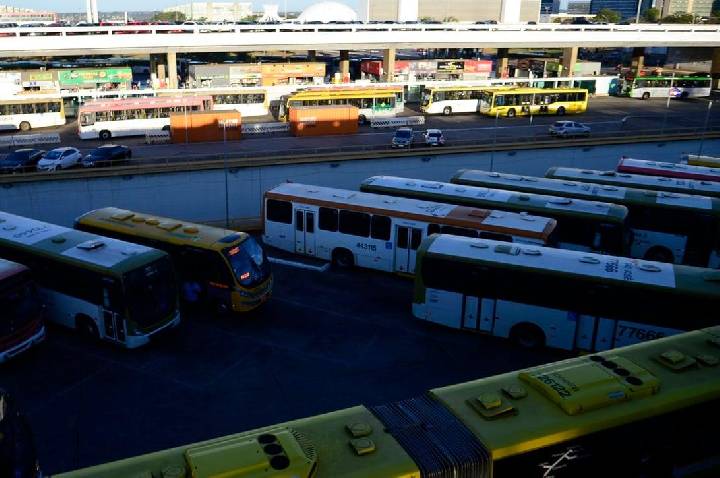 TREs são instados por Nunes Marques a assegurar transporte público gratuito nas eleições