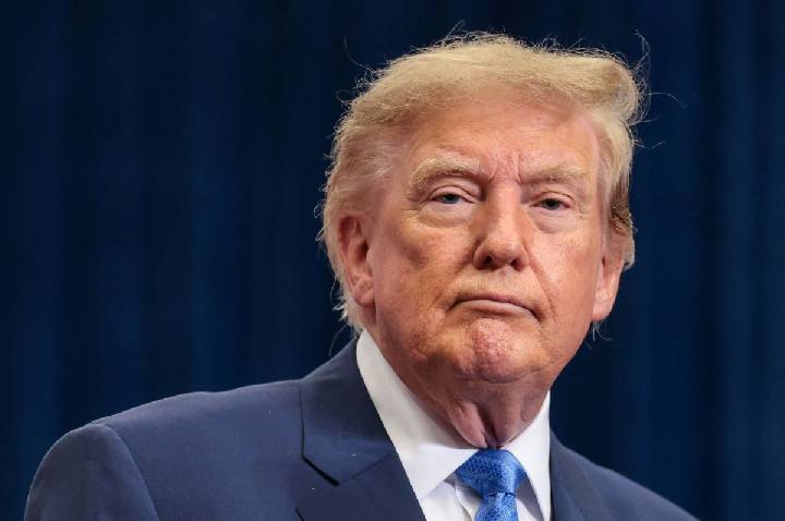 Trump diz que “não poderia se importar menos” sobre Irã assinar acordo