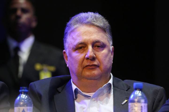 TSE cassa decisão do TRE e libera fundo e propaganda eleitorais a Garotinho