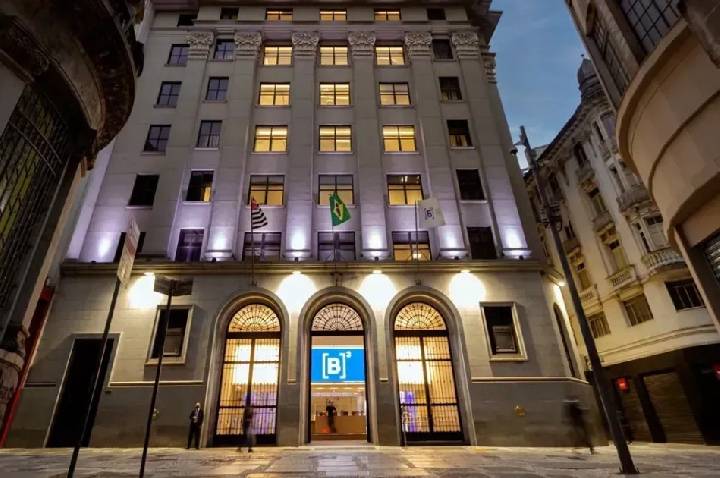 Variação da Selic impacta precificação de ativos na B3