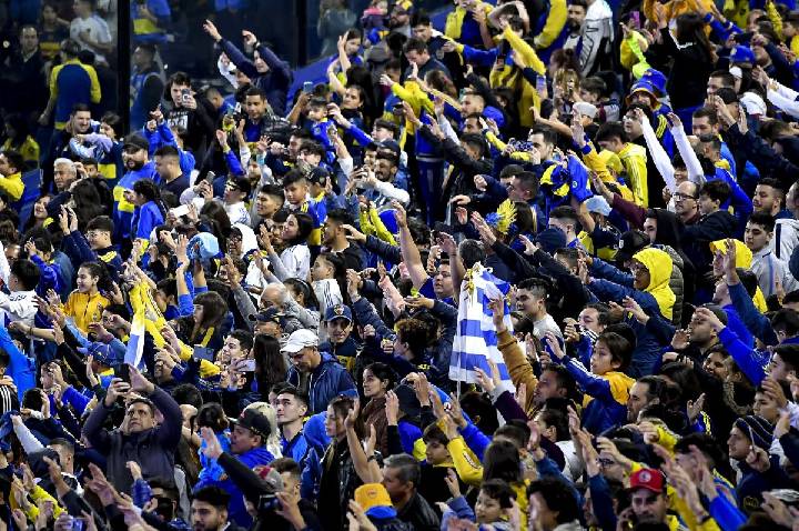 Vélez vai à Justiça por exclusão do Boca Juniors da Copa Argentina; entenda
