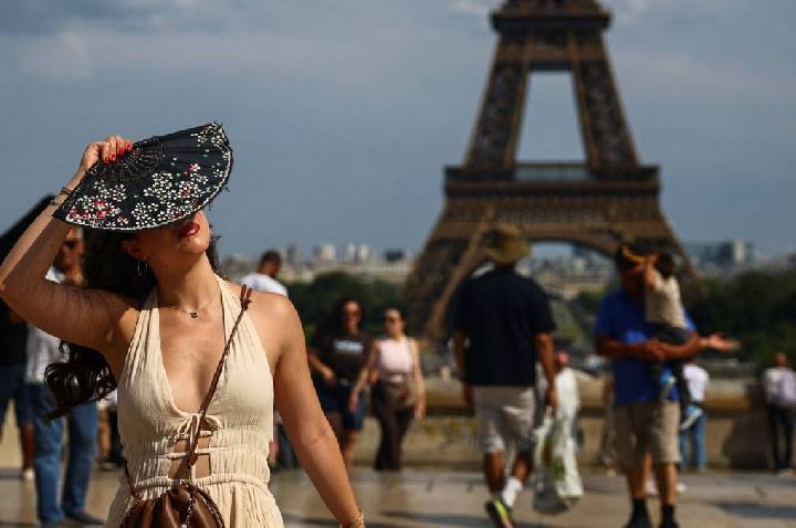 Verão de 2026 foi o mais quente registrado na França, dizem meteorologistas