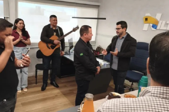 VEREADOR NILTON SOUZA REÚNE EQUIPE E APOIADORES EM MOMENTO DE FÉ E CELEBRAÇÃO EM PORTO VELHO