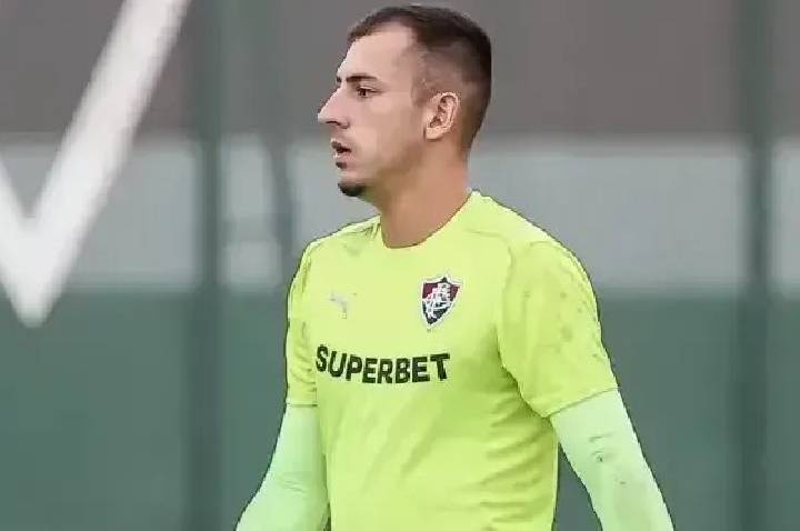 Vitor Eudes, goleiro do Fluminense, é internado; saiba mais