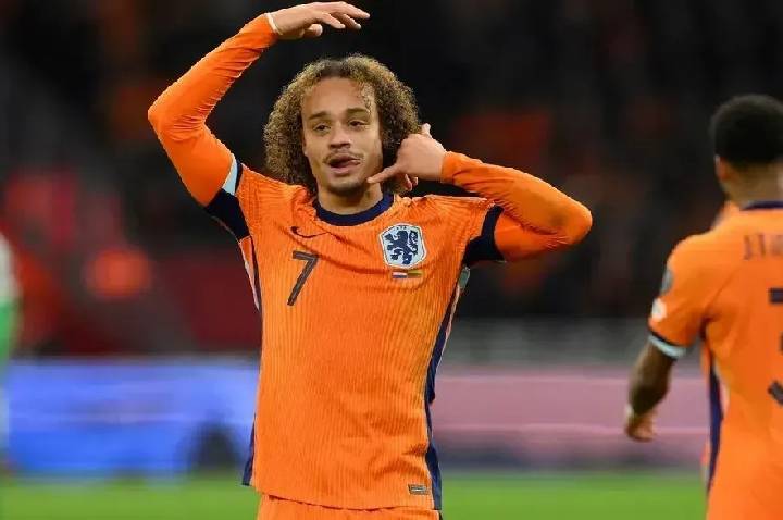 Xavi Simons sofre grave lesão e está fora da Copa do Mundo