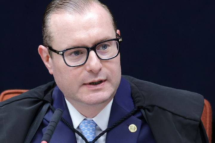 Zanin nega liminar para obrigar Senado a instalar CPI sobre Master