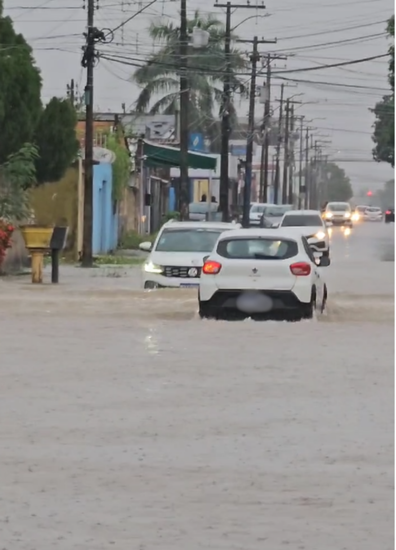 A Cidade virou um rio de problemas e um mar de promessas não cumpridas