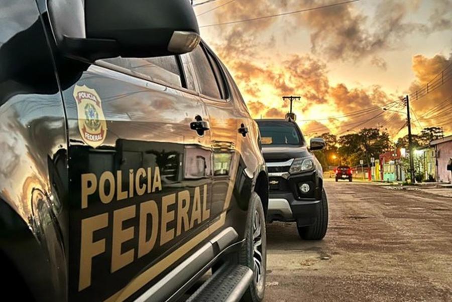 Alunos de medicina são acusados de esquema de tráfico; PF faz operação