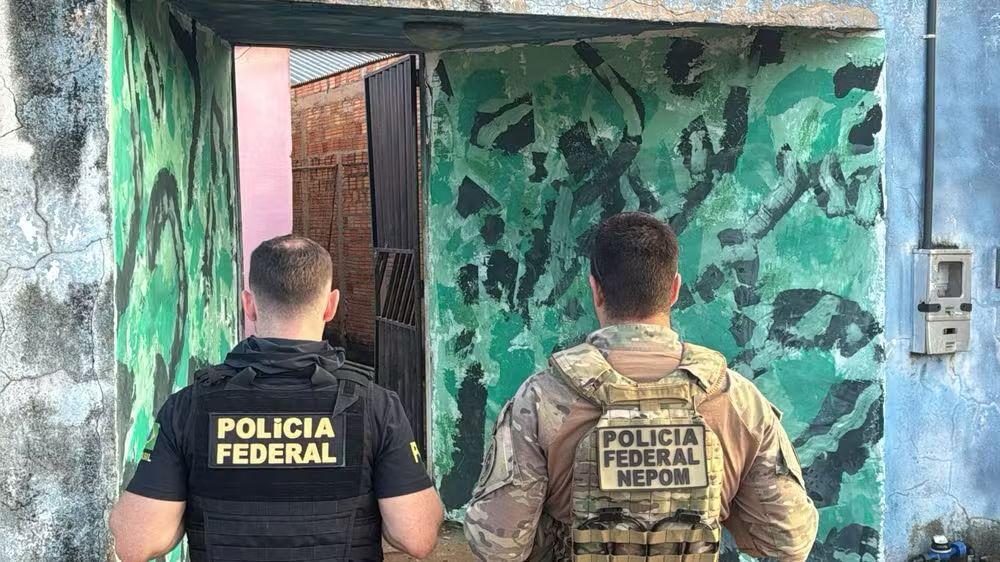 PF deflagra operação contra grupo que enviava carros roubados para a Bolívia; quatro são presos em Rondônia