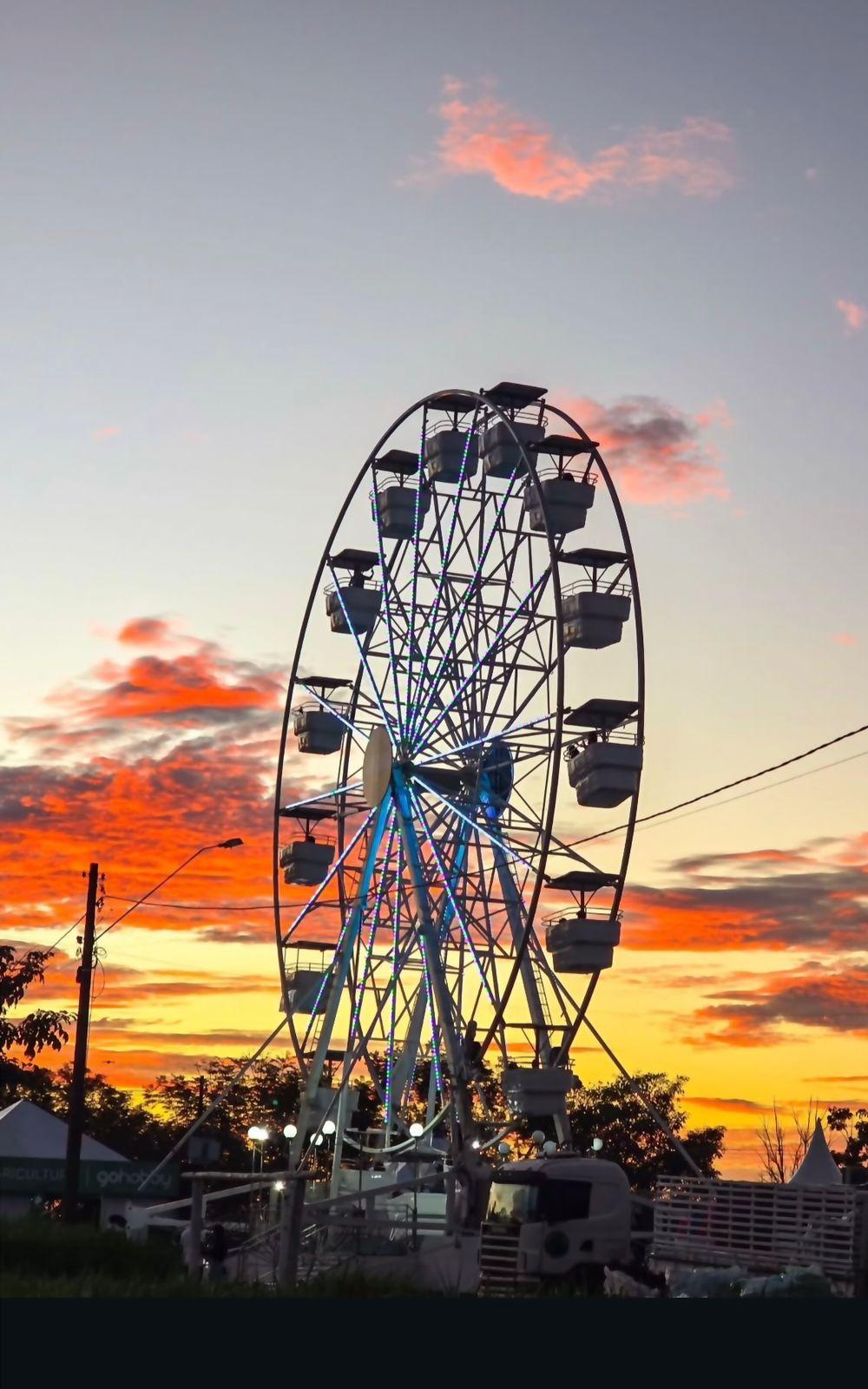 Roda-gigante é atração na Rondônia Rural Show 2025 e garante vista espetacular da feira — veja o vídeo!