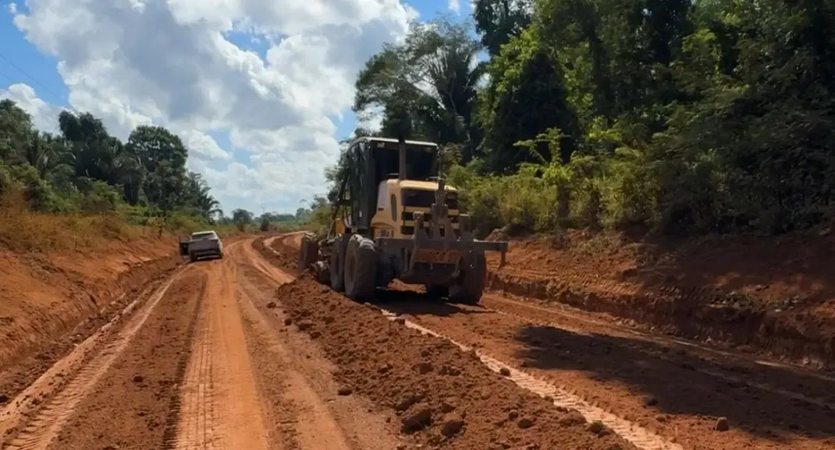 Após indicação do Deputado Pedro Fernandes, Governo recupera RO-144 em Ariquemes