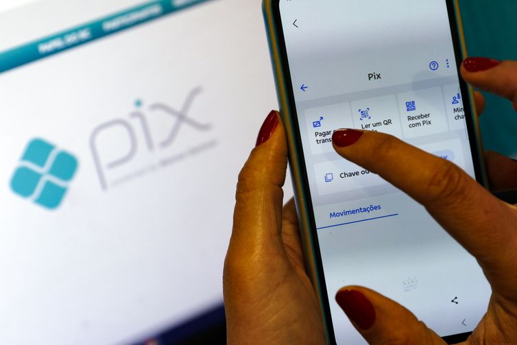 Bancos passam a oferecer Pix Automático a partir desta segunda