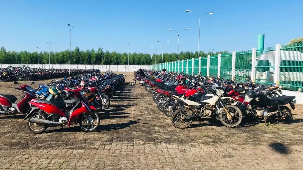 Detran-RO anuncia leilão eletrônico com 527 veículos em bom estado