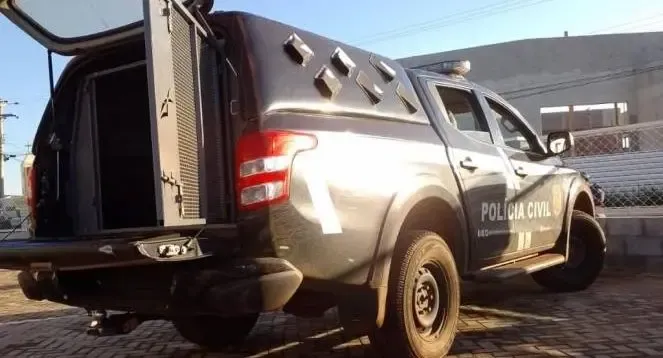 Homem condenado por roubo e corrupção de menores é preso