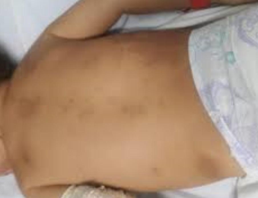 REVOLTANTE: Pai é espancado por populares após agredir bebê de apenas um mês