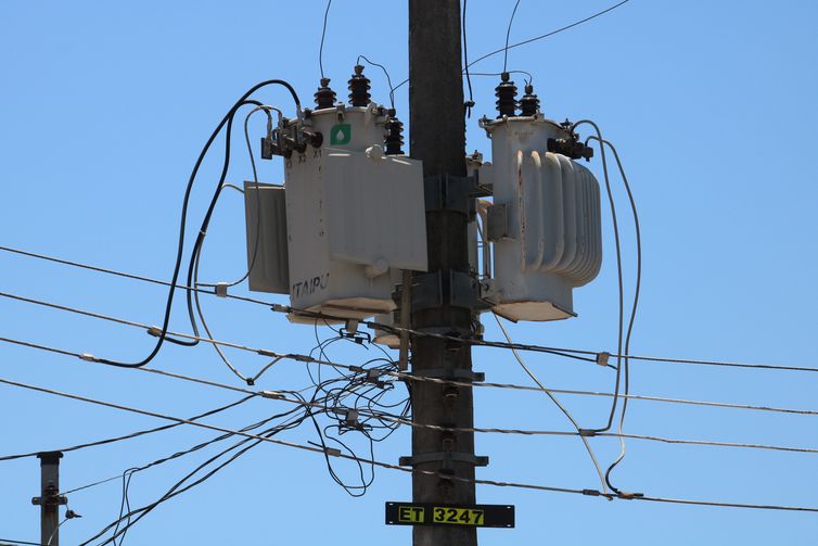 RJ: ação contra furto de cabos elétricos cumpre 35 mandados no estado