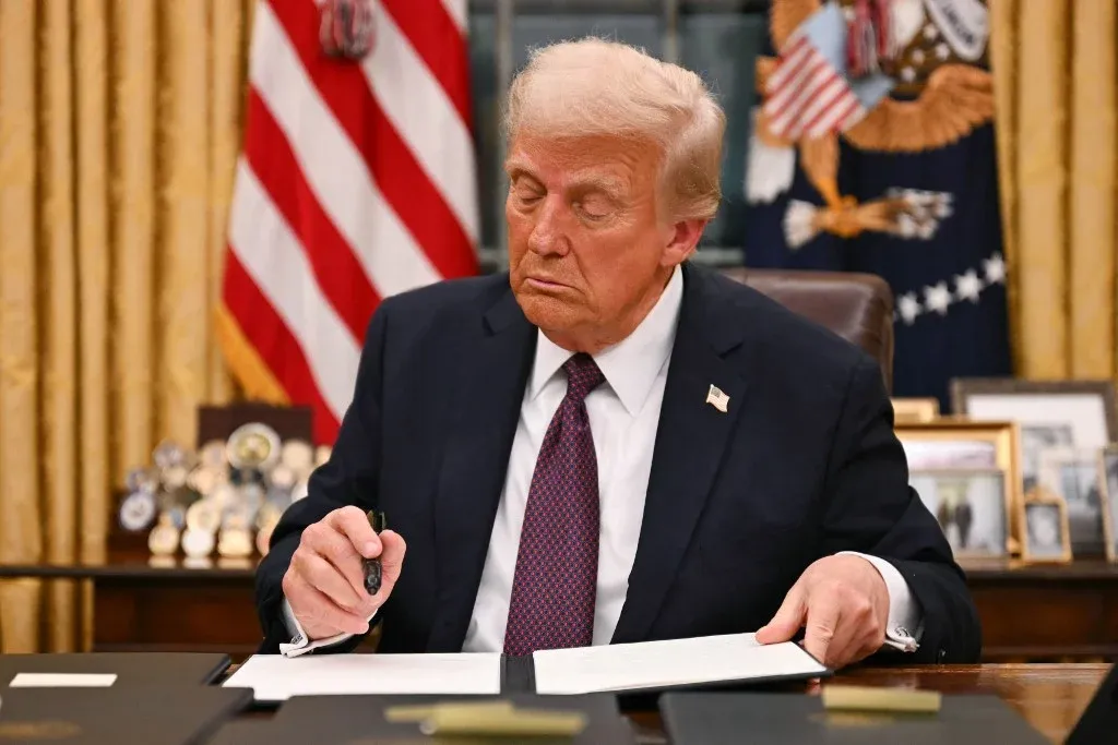 Trump comemora vitória judicial que lhe permite manter tropas na Califórnia sem aval do governador