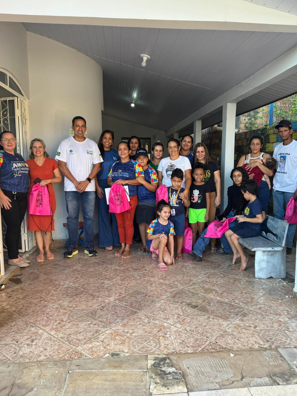 Eyder Brasil cumpre agenda em cidades do interior e ouve demandas da saúde e de mães atípicas