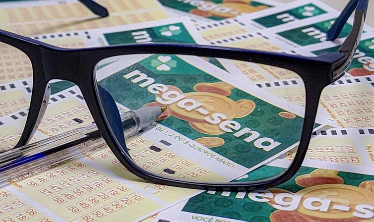 Mega-Sena sorteia nesta quinta-feira prêmio estimado em R$ 3,5 milhões
