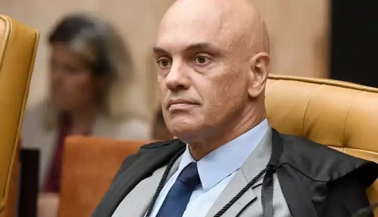Oposição articula ação inédita contra ministro do STF e mira apoio final no Senado