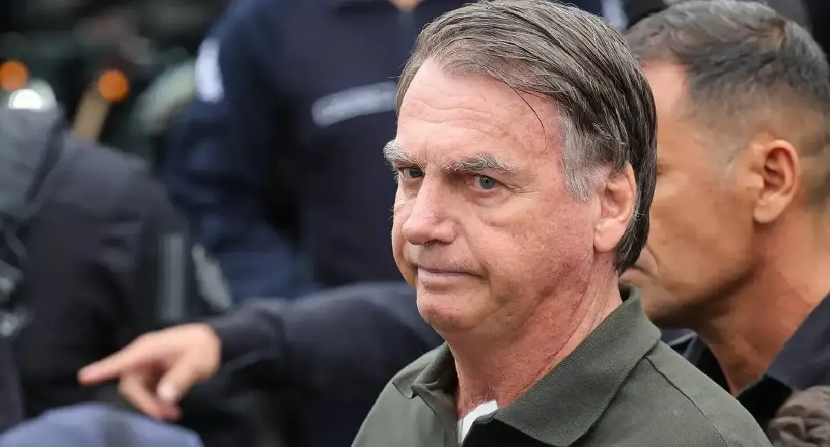 Bolsonaro tem até esta hoje para recorrer de condenação no STF