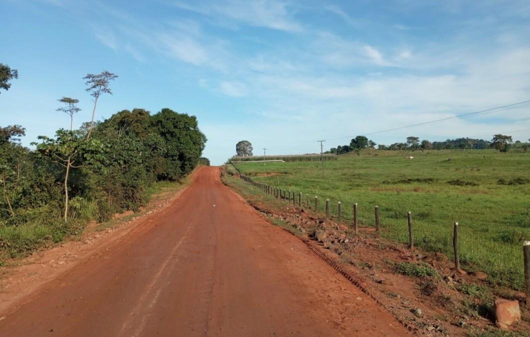 Investimentos em Urupá: Alan Queiroz destina R$ 600 mil para recuperação de estradas vicinais no município