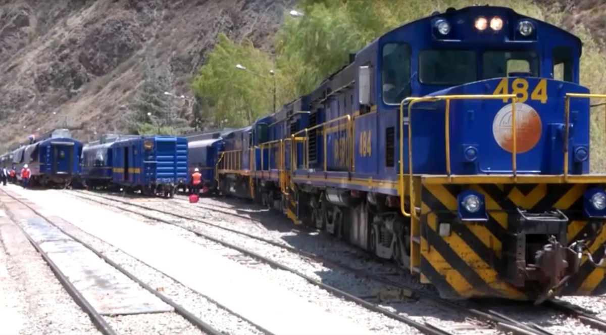Colisão de trens no Peru deixa um morto e ao menos 40 feridos