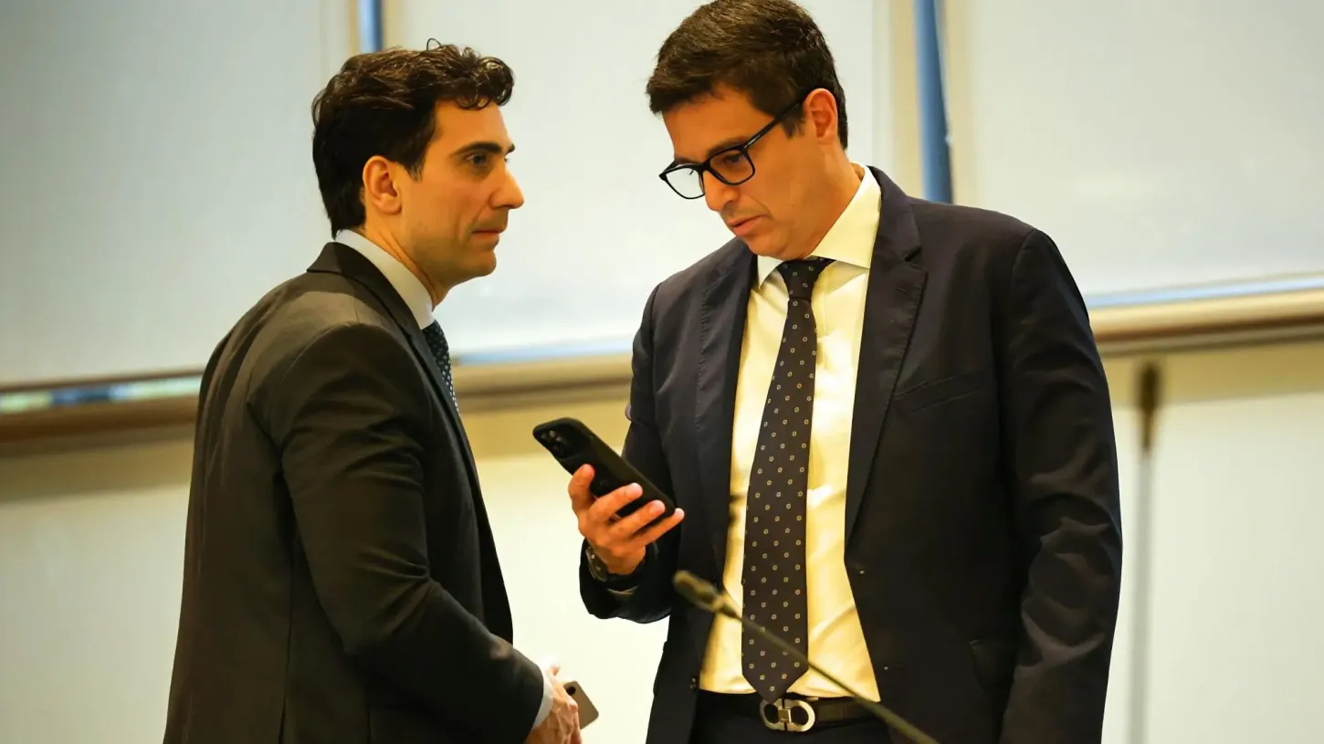 De “menino de ouro” a alvo de críticas: atuação de Gabriel Galípolo no Banco Central desafia expectativas políticas
